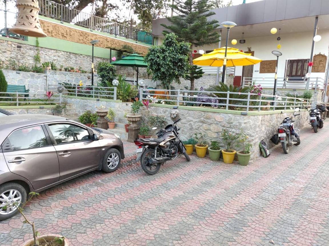 Hari Niwas - A Boutique Garden Resort مونت ابو المظهر الخارجي الصورة